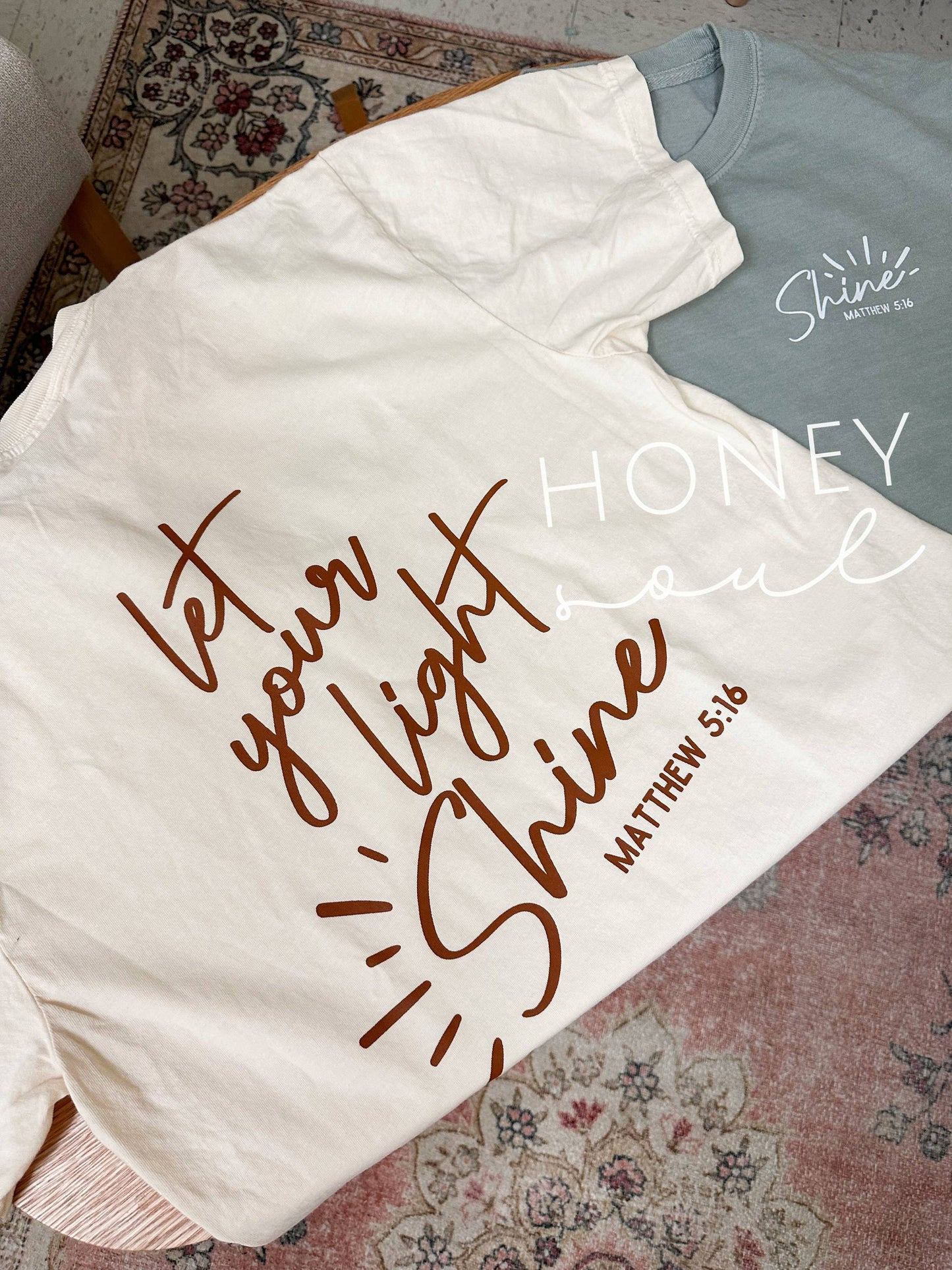 ORIGINAL Let Your Light Shine Graphic Summer Tee: Ivory