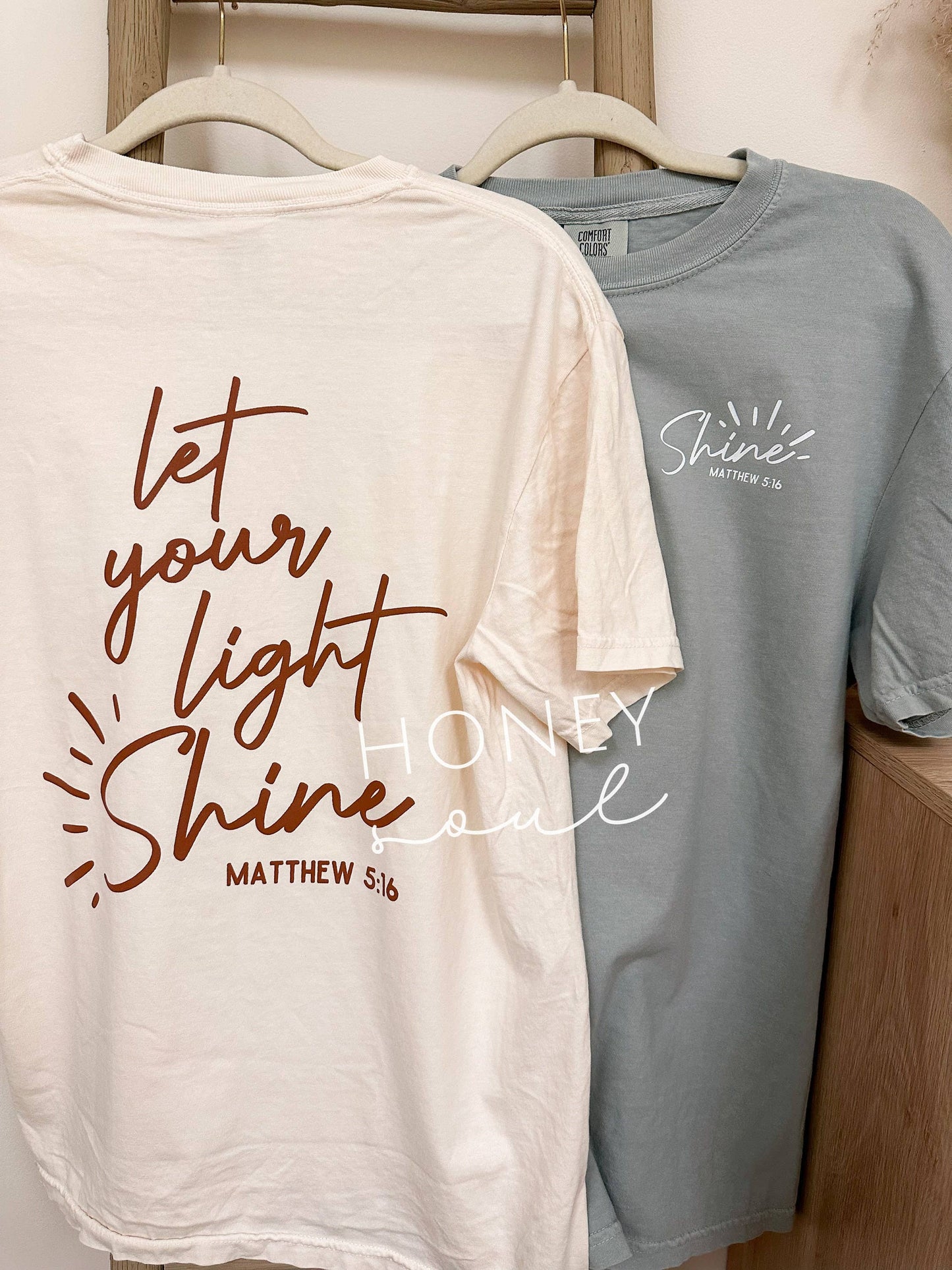 ORIGINAL Let Your Light Shine Graphic Summer Tee: Ivory